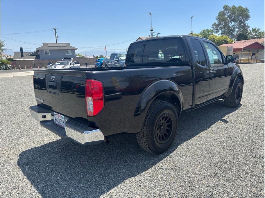 Used 2016 Nissan Frontier S RWD image 5