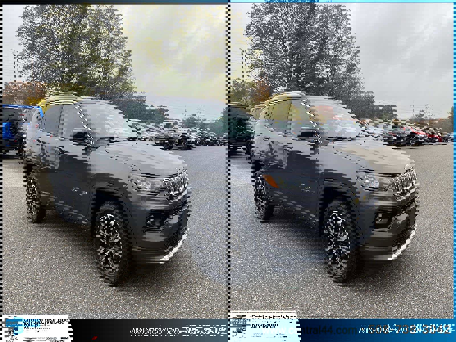 Certified 2022 Jeep Compass Limited w/ Sun and Sound Group image 1