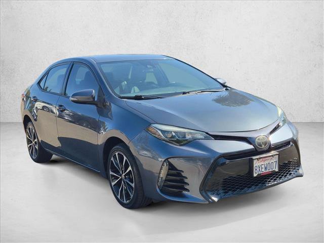 Used 2017 Toyota Corolla SE FWD image 3
