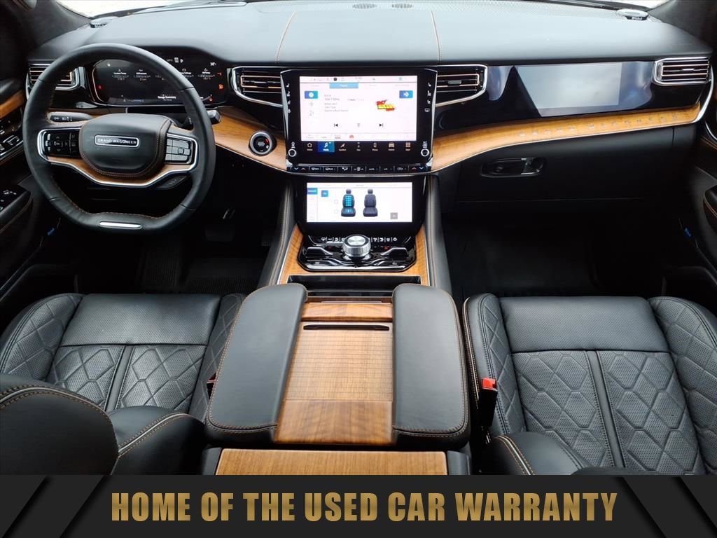 Used 2025 Jeep Grand Wagoneer Series III w/ HD Trailer Tow Package image 25