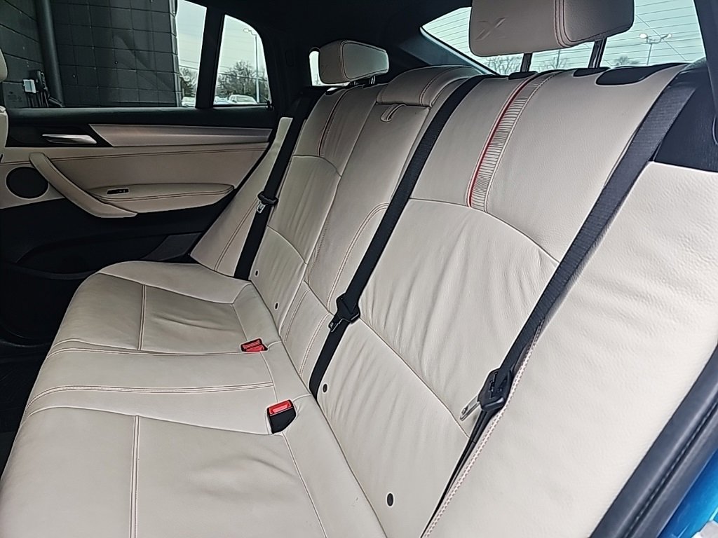 Used 2017 BMW X4 M40i image 10