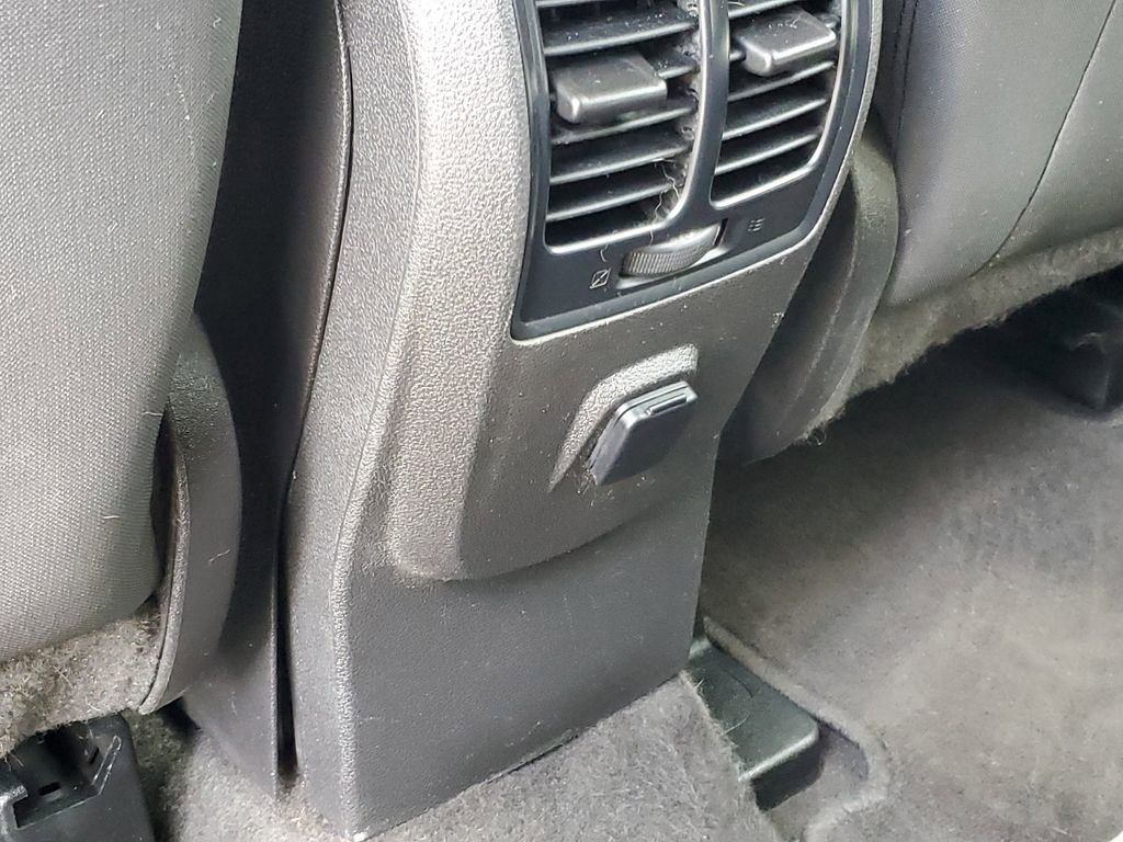 Used 2019 Ford Escape SE AWD/4WD image 30