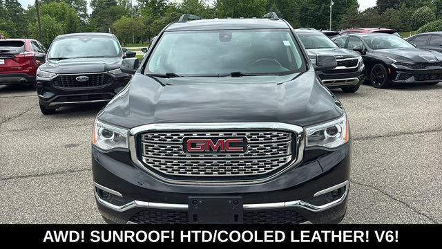 Used 2017 GMC Acadia Denali AWD/4WD image 6