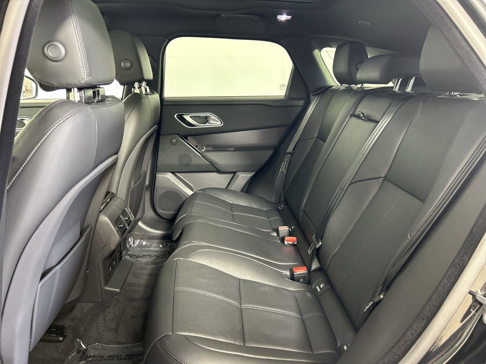 Certified 2026 Land Rover Range Rover Velar Dynamic SE image 27