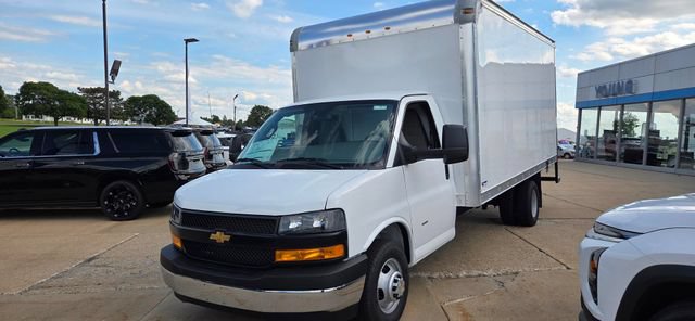 New 2026 Chevrolet Express 3500 w/ Power Convenience Package RWD image 3