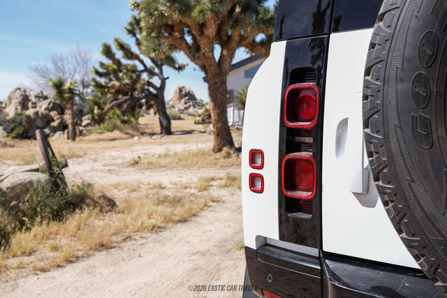 Used 2023 Land Rover Defender 90 X-Dynamic SE image 91