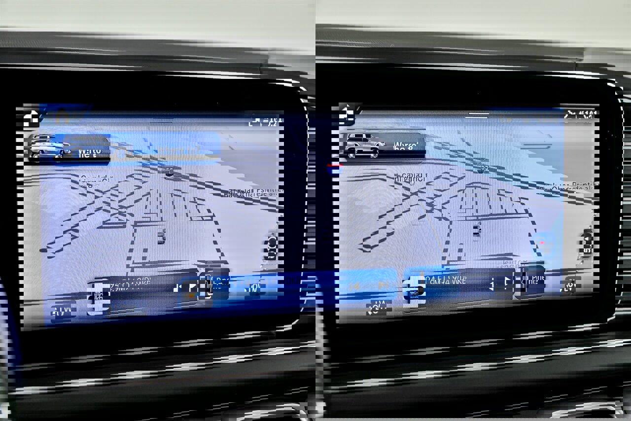 Used 2025 Mercedes-Benz Maybach GLS 600 4MATIC image 34