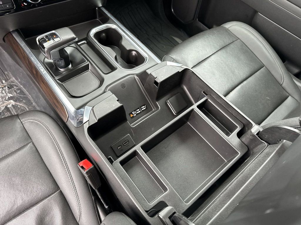 Used 2022 GMC Sierra 1500 SLT w/ SLT Premium Plus Package image 22