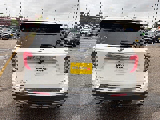 Used 2021 Ford Explorer Platinum image 5