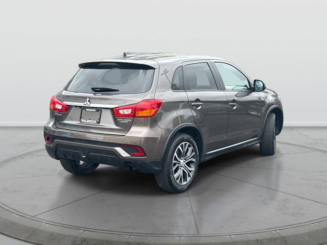 Used 2018 Mitsubishi Outlander Sport FWD image 4
