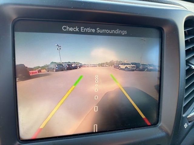Used 2016 Jeep Cherokee Latitude w/ Comfort & Sound Group FWD image 13