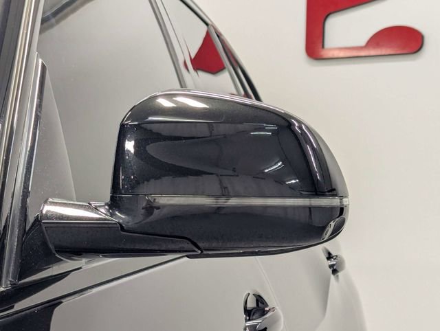 Used 2023 BMW X5 xDrive40i AWD/4WD image 33