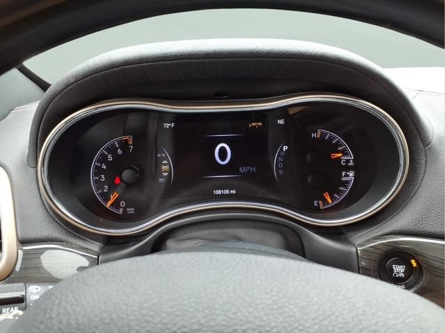 Used 2015 Jeep Grand Cherokee Overland w/ Advanced Technology Group AWD/4WD image 21
