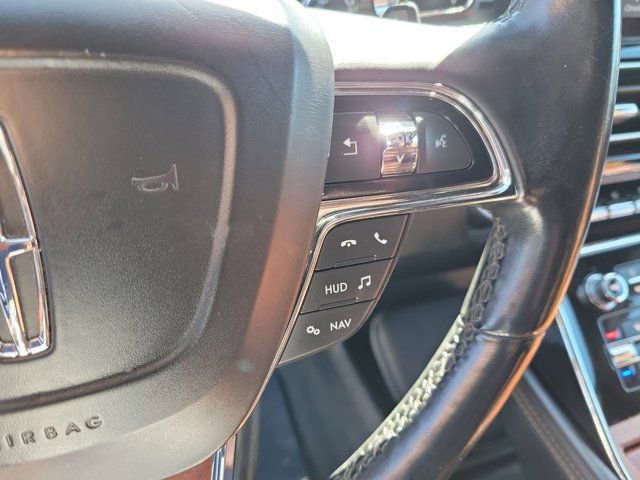 Certified 2020 Lincoln Navigator L Reserve w/ Luxury Package AWD/4WD image 27