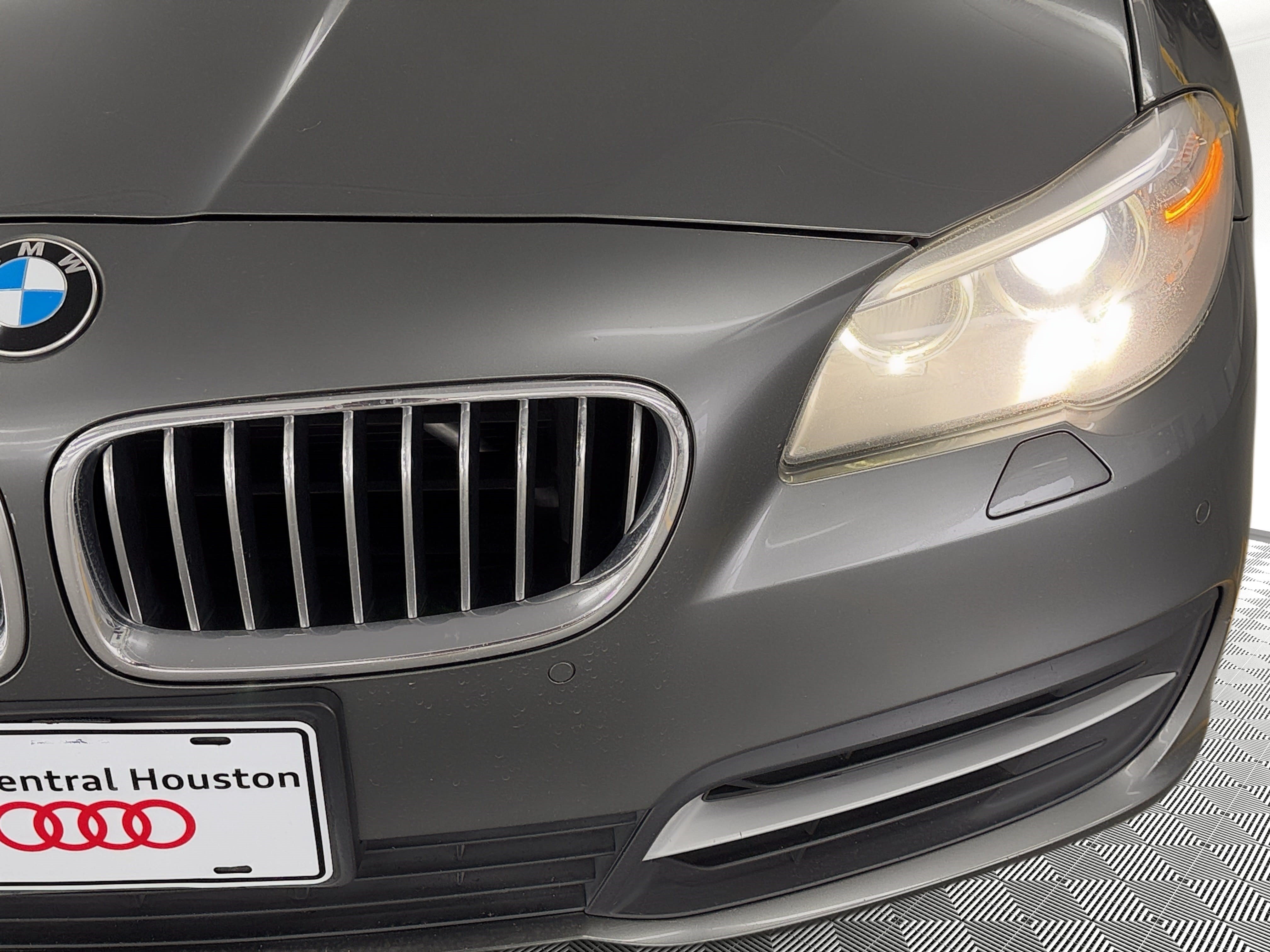 Used 2014 BMW 528i Sedan RWD image 11