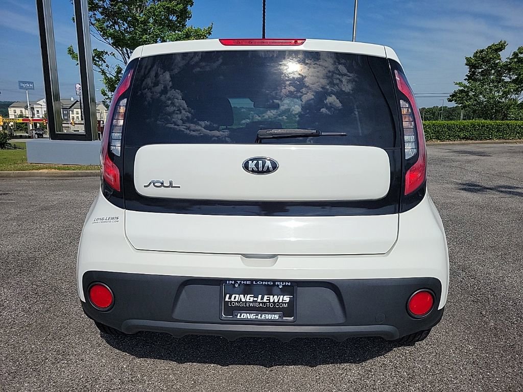 Used 2018 Kia Soul FWD image 5