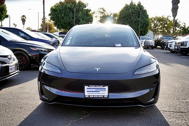 Used 2025 Tesla Model 3 Performance AWD/4WD image 10