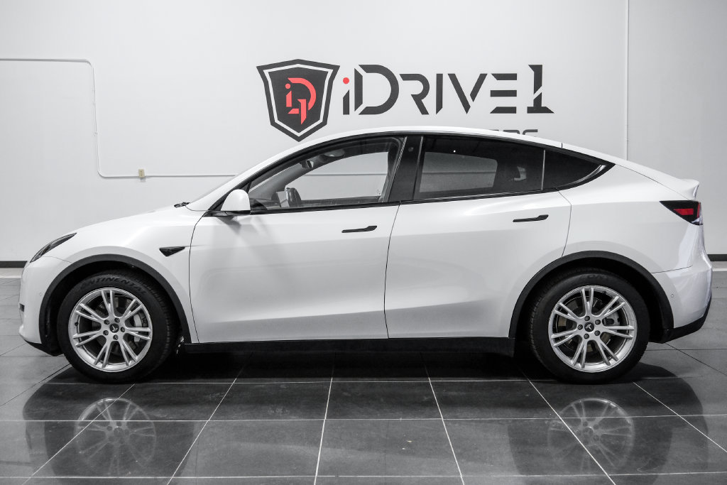 Used 2023 Tesla Model Y Long Range AWD/4WD image 12