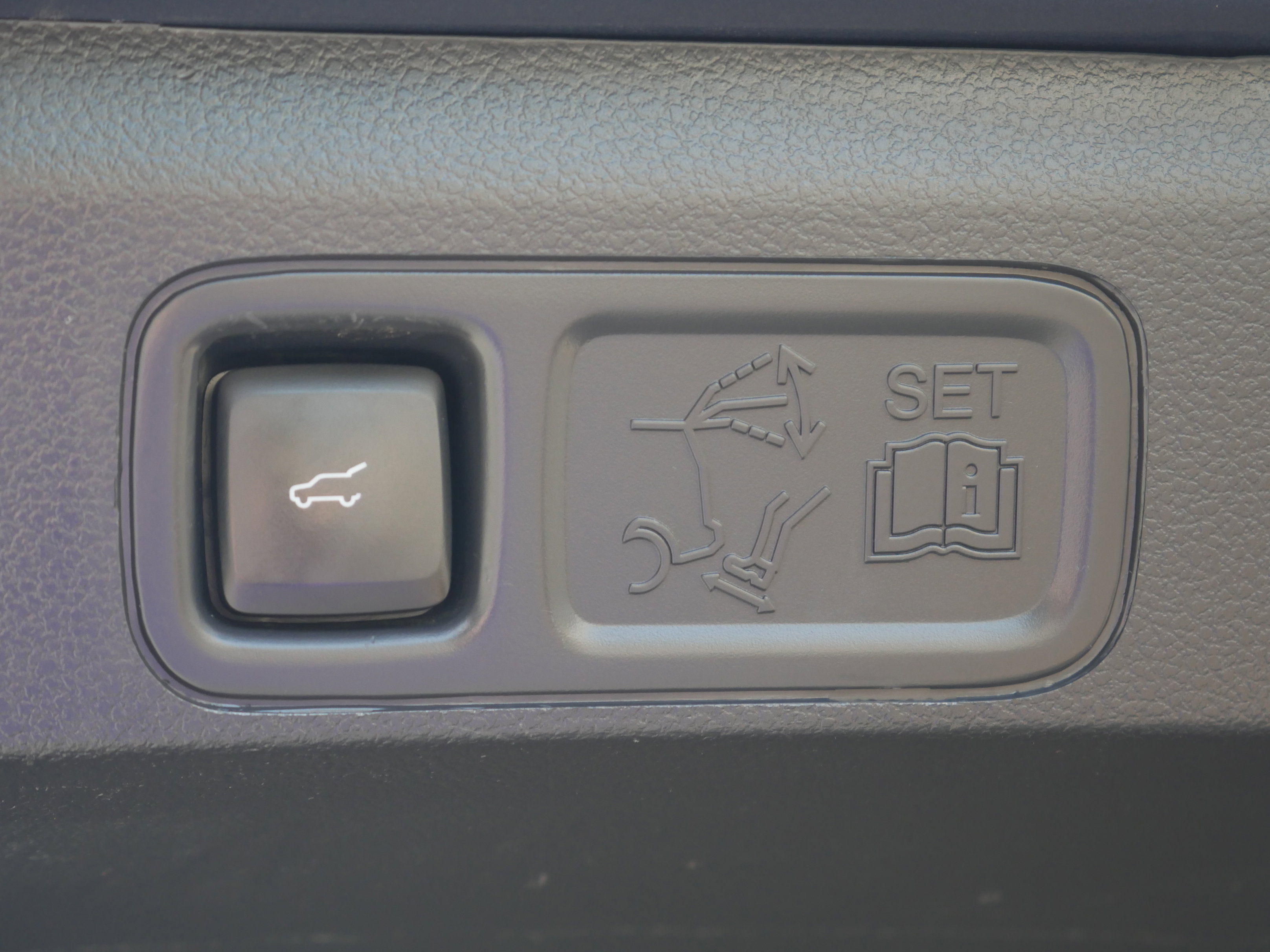 Certified 2023 Ford Expedition Max Platinum image 32