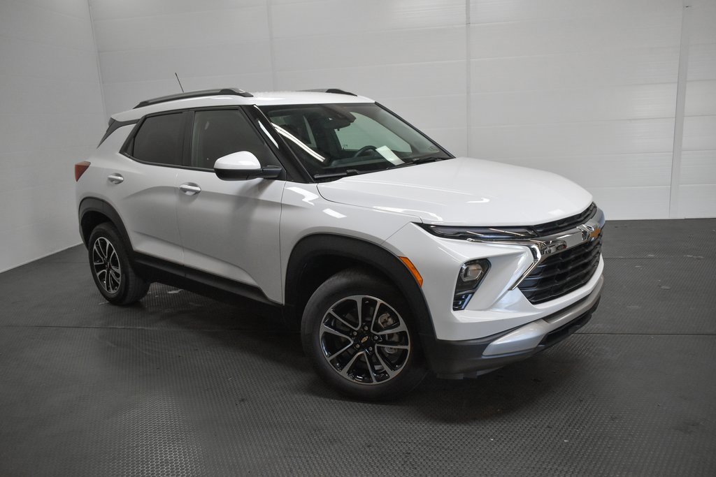 Used 2024 Chevrolet TrailBlazer LT w/ LT Cold Weather Package