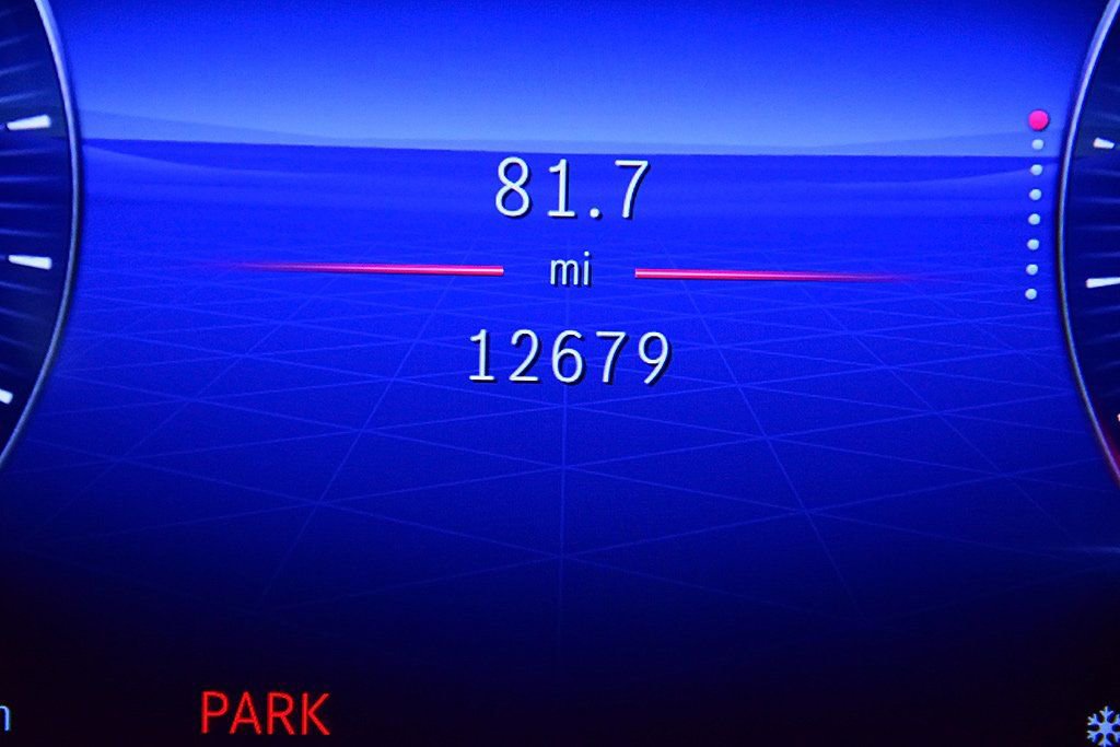 Used 2025 Mercedes-Benz GLS 580 4MATIC image 16