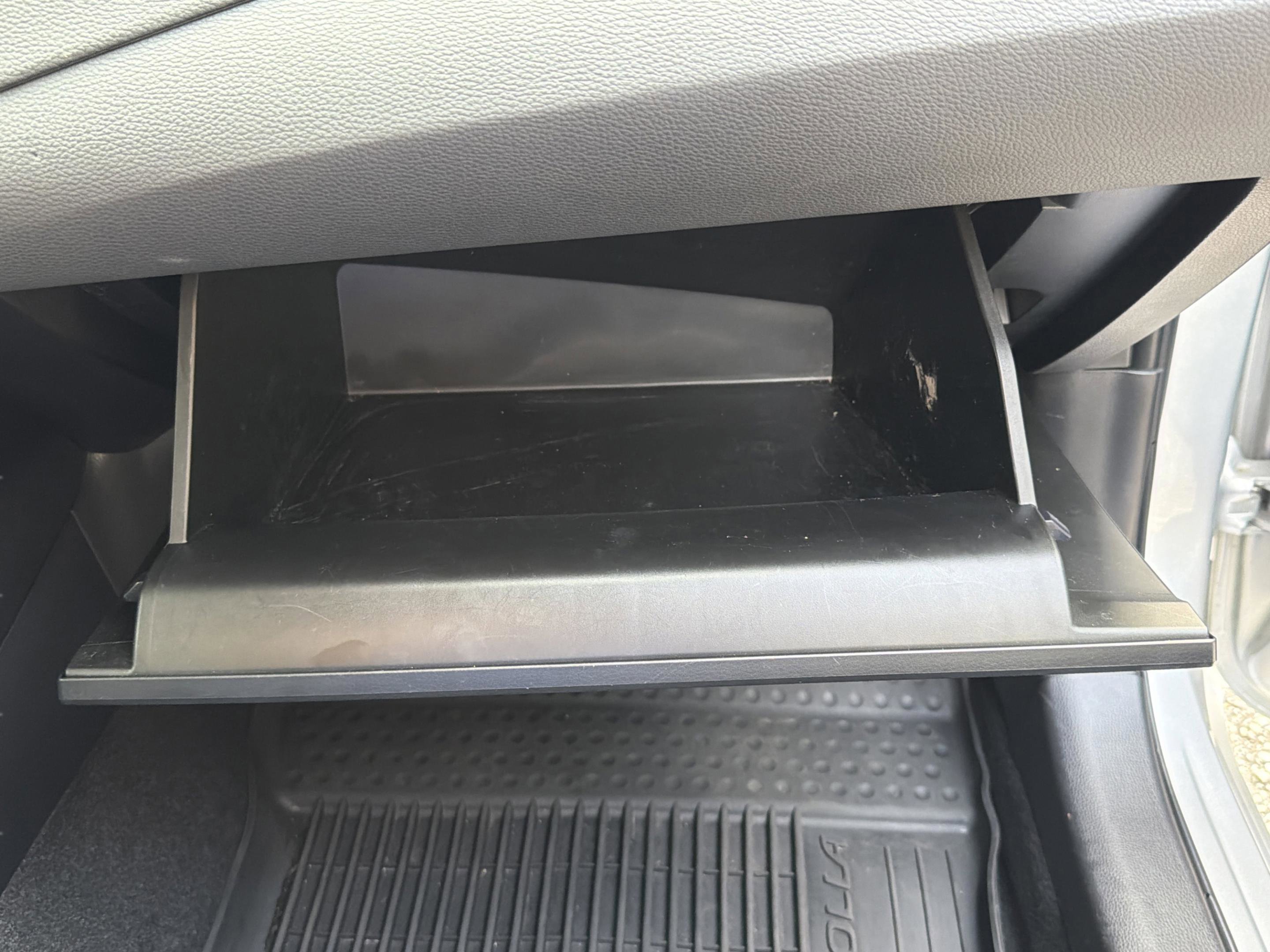 Used 2024 Toyota Corolla LE FWD image 23