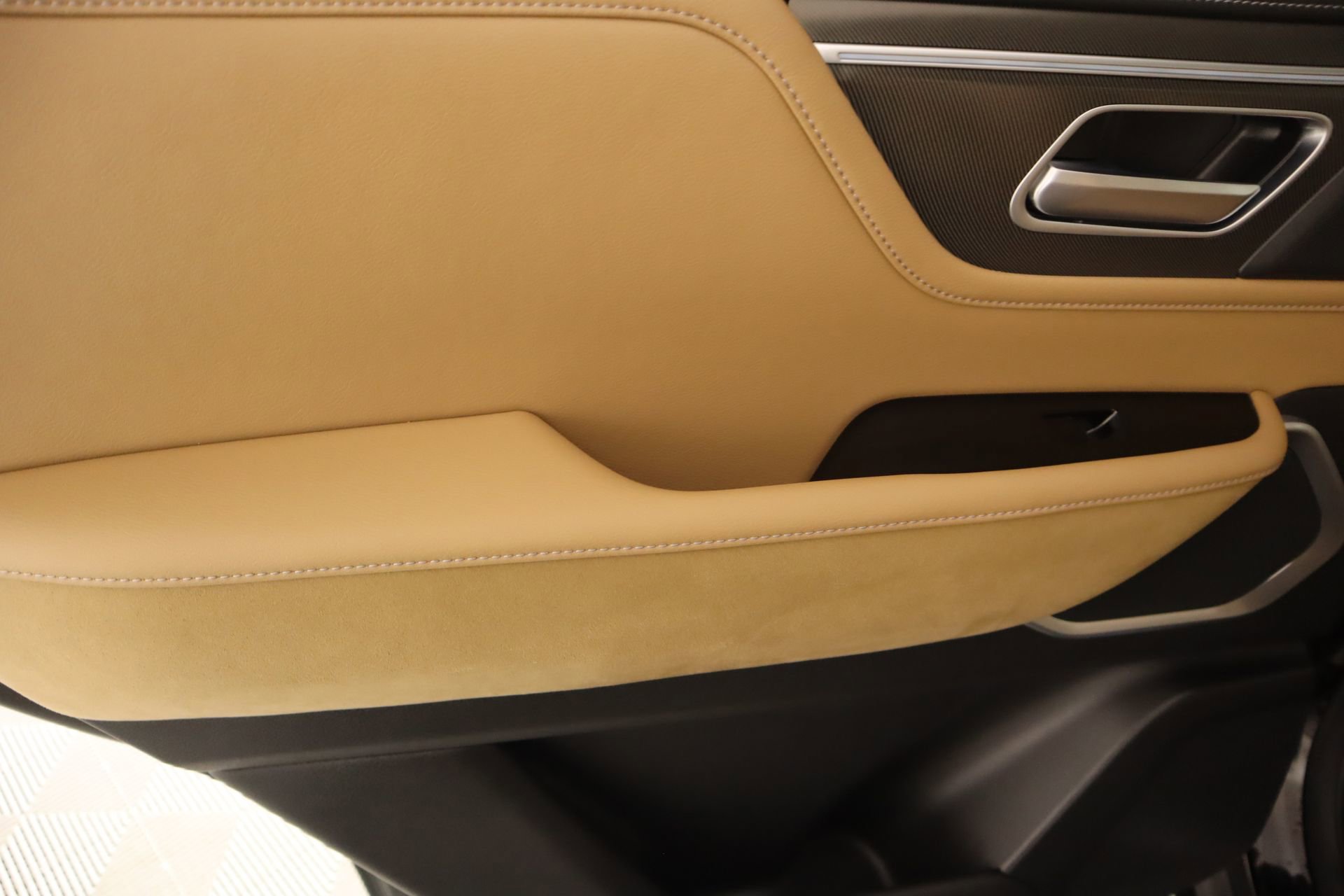 Used 2025 INFINITI QX80 Luxe image 17