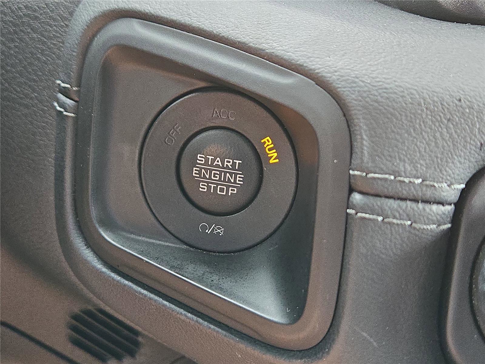 Used 2024 Jeep Wrangler Unlimited Rubicon image 27