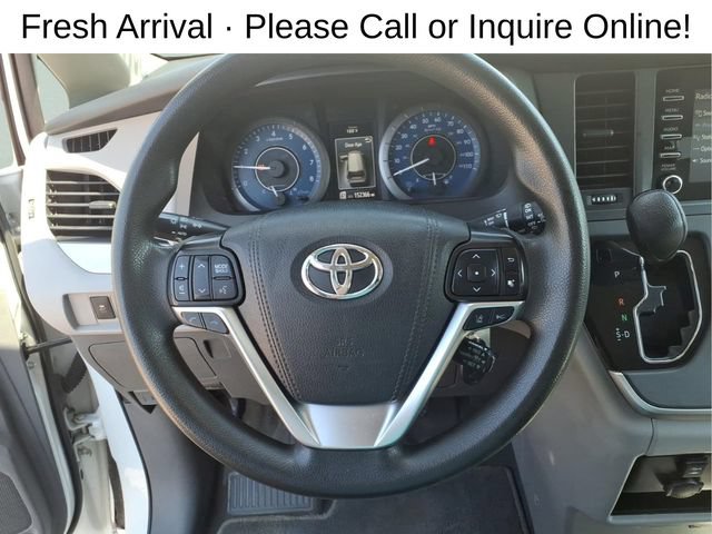 Used 2020 Toyota Sienna L FWD image 15