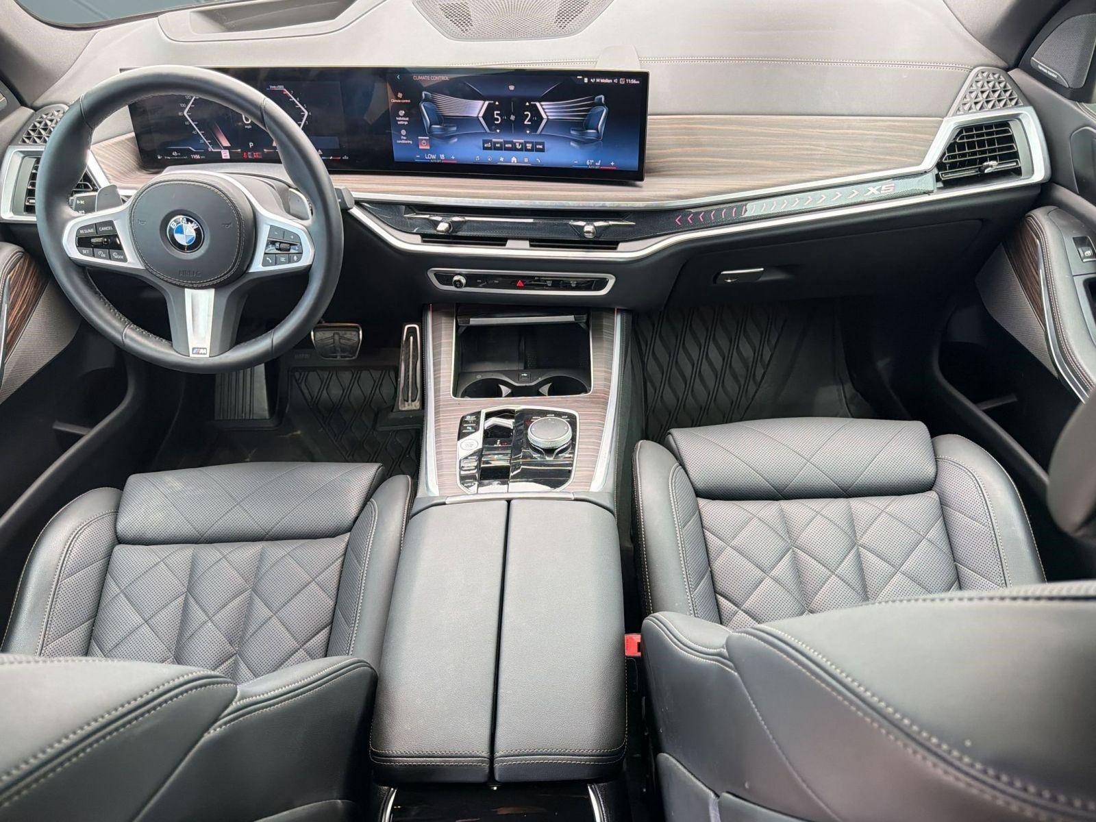 Used 2025 BMW X5 sDrive40i w/ M Sport Package image 15