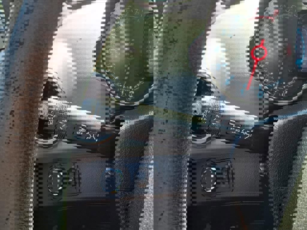 Used 2015 Chevrolet Sonic LT image 21