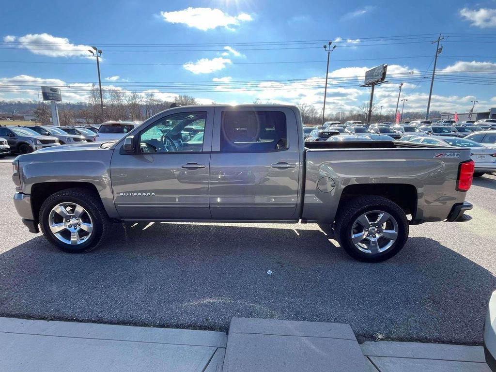 Used 2017 Chevrolet Silverado 1500 LT w/ All Star Edition image 29