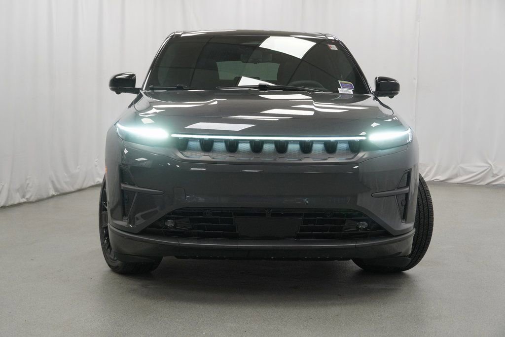 Used 2024 Jeep Wagoneer Launch Edition image 8