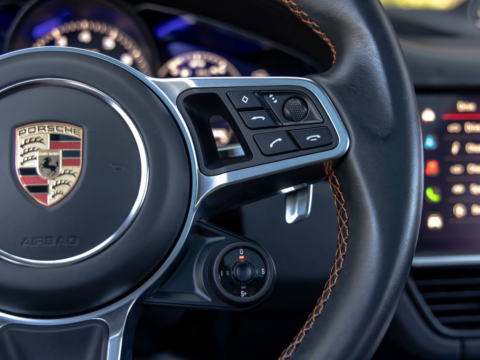 Certified 2023 Porsche Cayenne GTS image 33