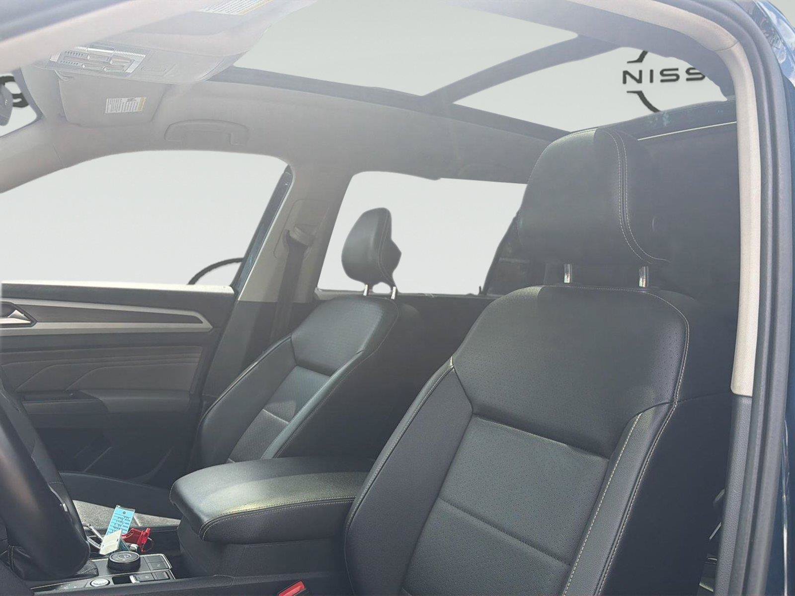 Used 2022 Volkswagen Atlas SE w/ Panoramic Sunroof Package AWD/4WD image 11