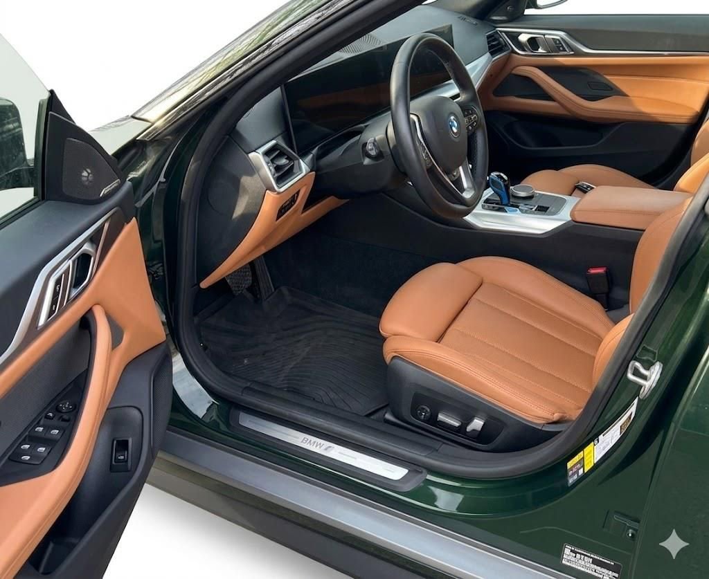 Used 2023 BMW i4 eDrive35 w/ Premium Package image 8