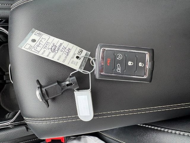 Used 2022 Jeep Grand Cherokee Limited 4xe w/ Luxury Tech Group II AWD/4WD image 6