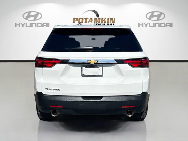 Used 2022 Chevrolet Traverse LS FWD image 6