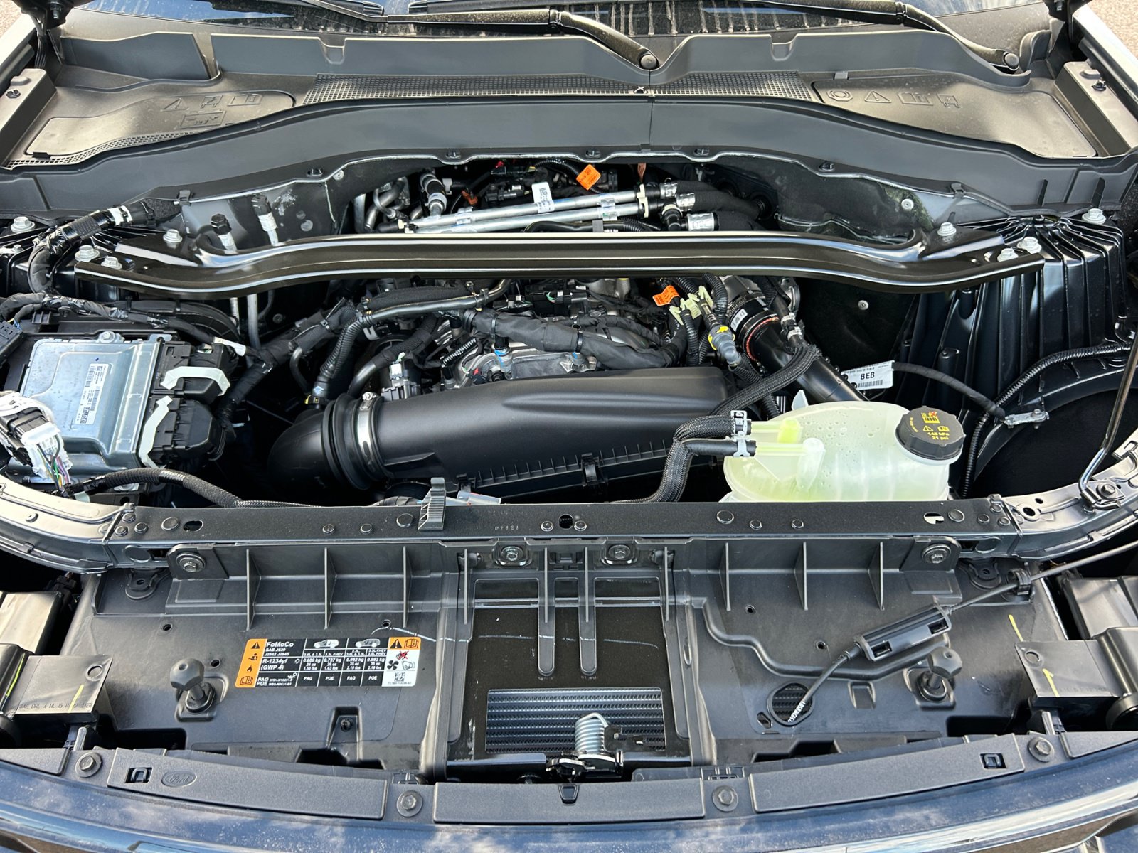 New 2026 Ford Explorer ST-Line w/ ST-Line Street Pack RWD image 21