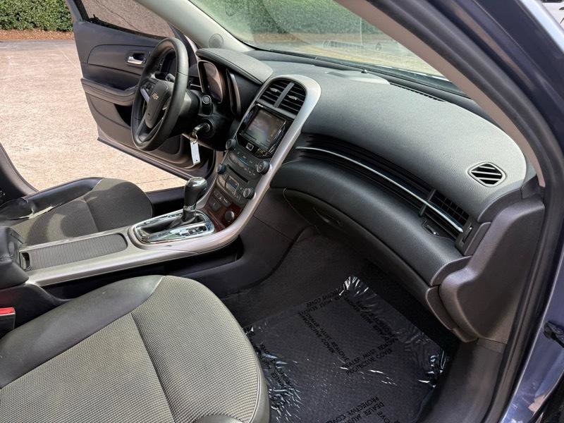 Used 2013 Chevrolet Malibu LT w/ Power Convenience Package FWD image 49