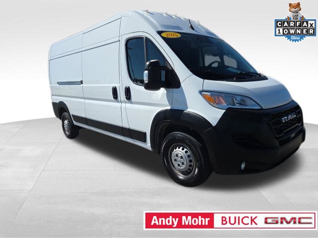 Used 2025 RAM ProMaster 2500 w/ Convenience Group FWD image 2