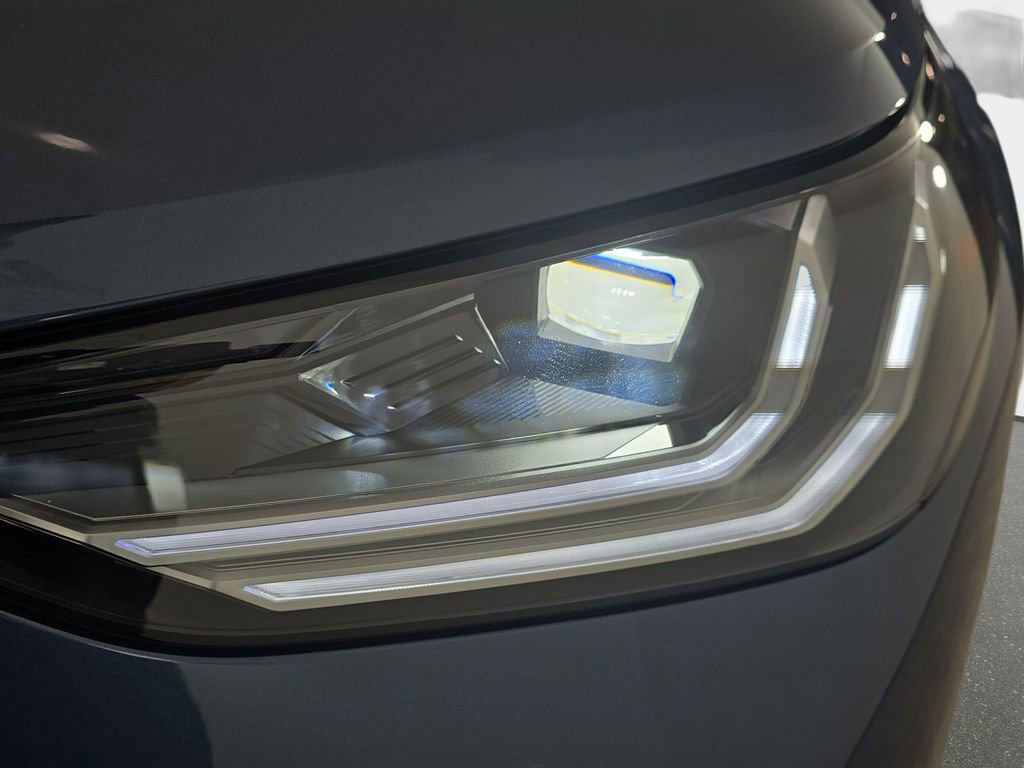 New 2026 BMW X3 xDrive30 w/ M Sport Package image 32