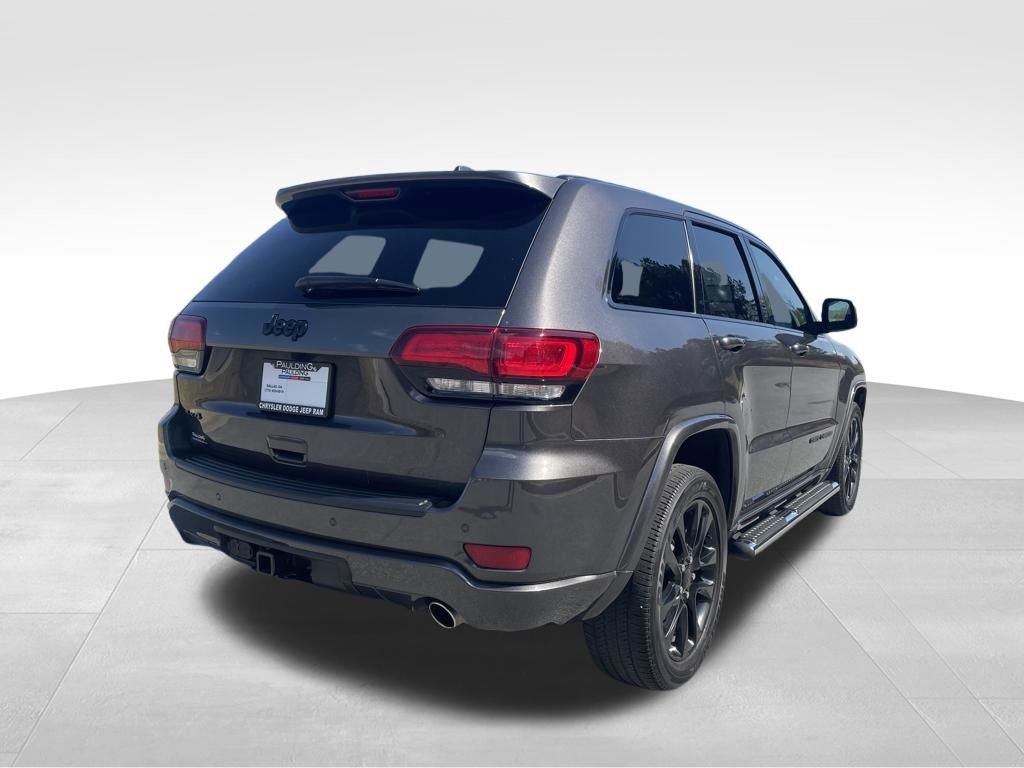 Used 2021 Jeep Grand Cherokee Laredo X image 5