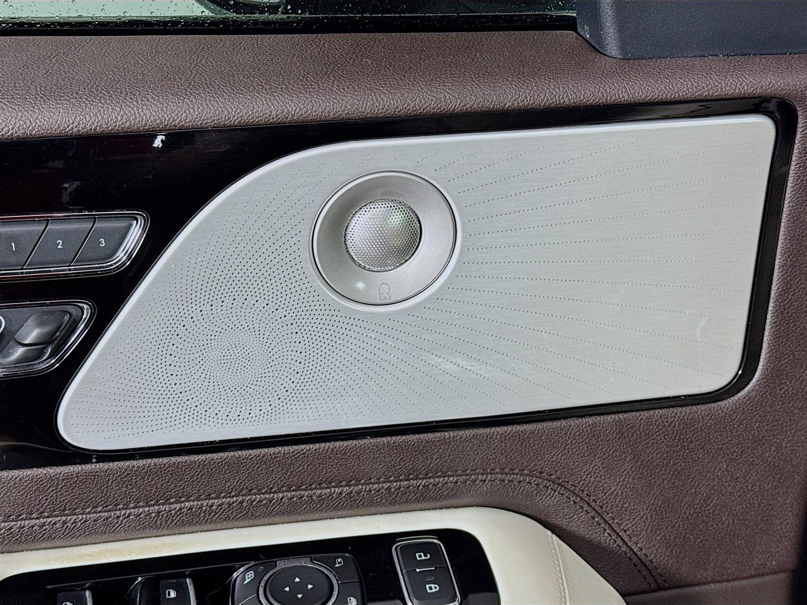 Used 2023 Lincoln Aviator Black Label w/ Dynamic Handling Package image 22