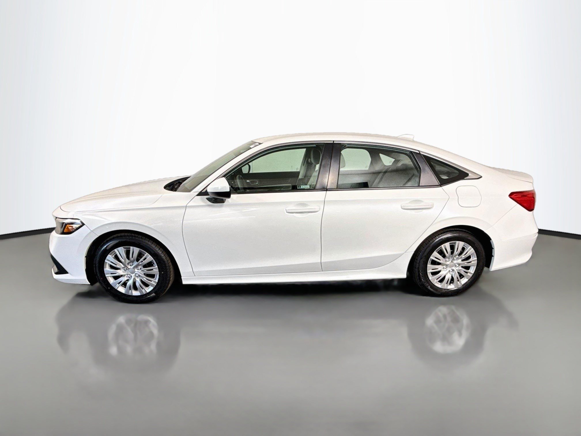 Used 2023 Honda Civic LX image 6