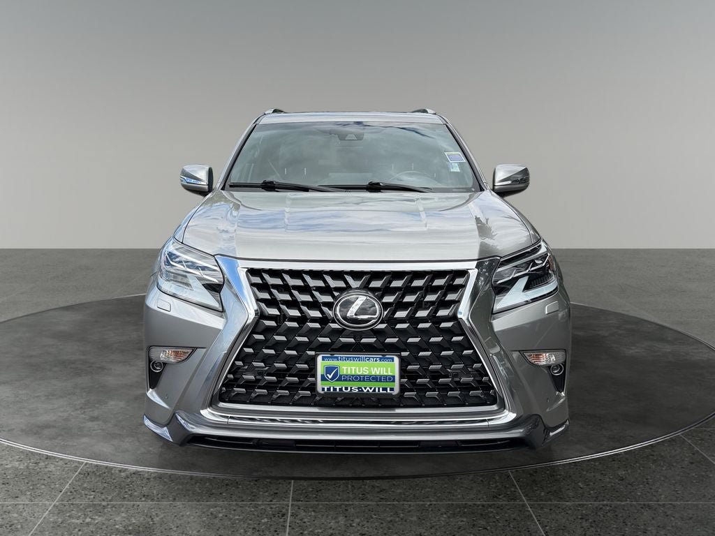 Used 2022 Lexus GX 460 Premium w/ Accessory Package AWD/4WD image 2