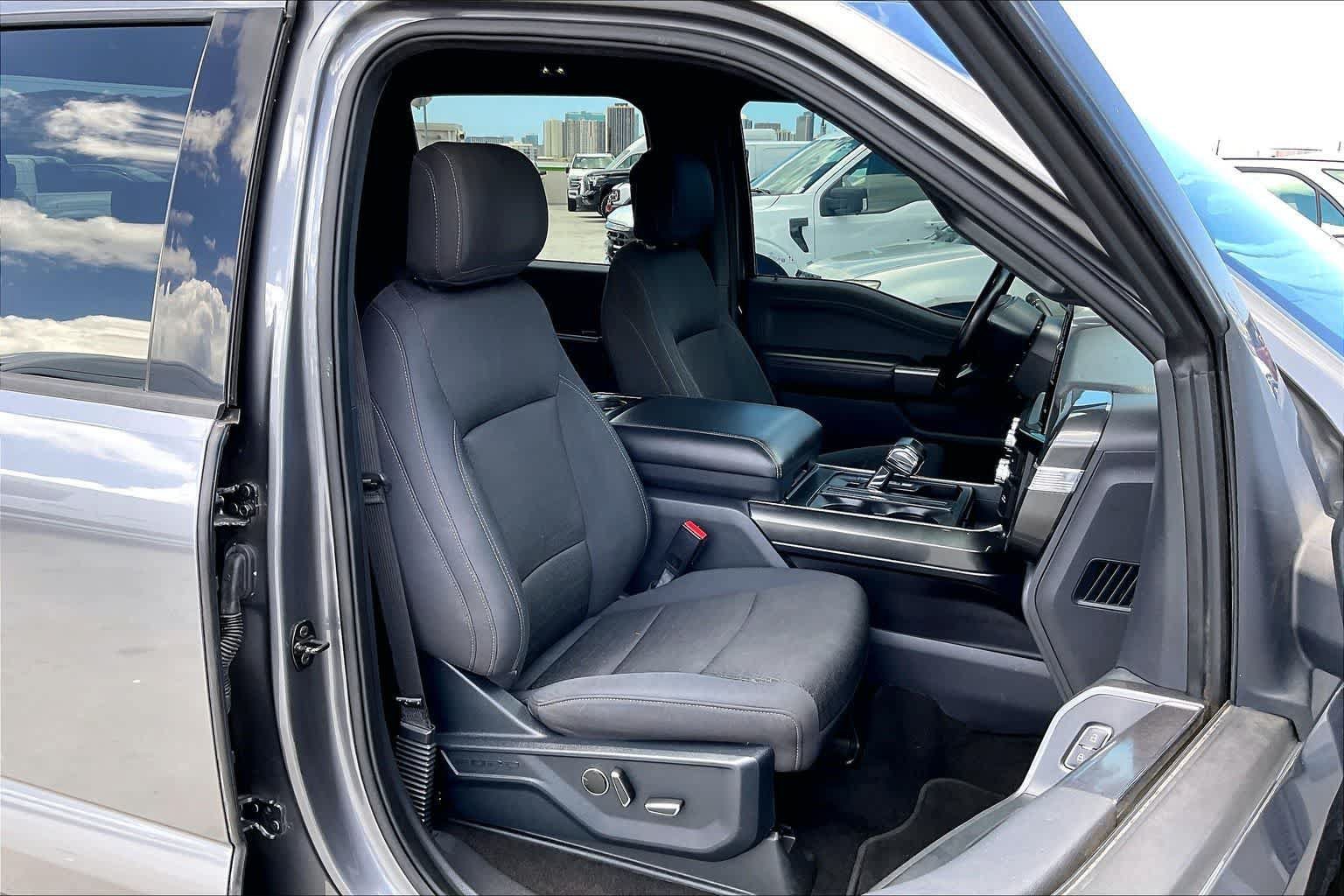 Used 2021 Ford F150 XLT w/ Equipment Group 302A High RWD image 13