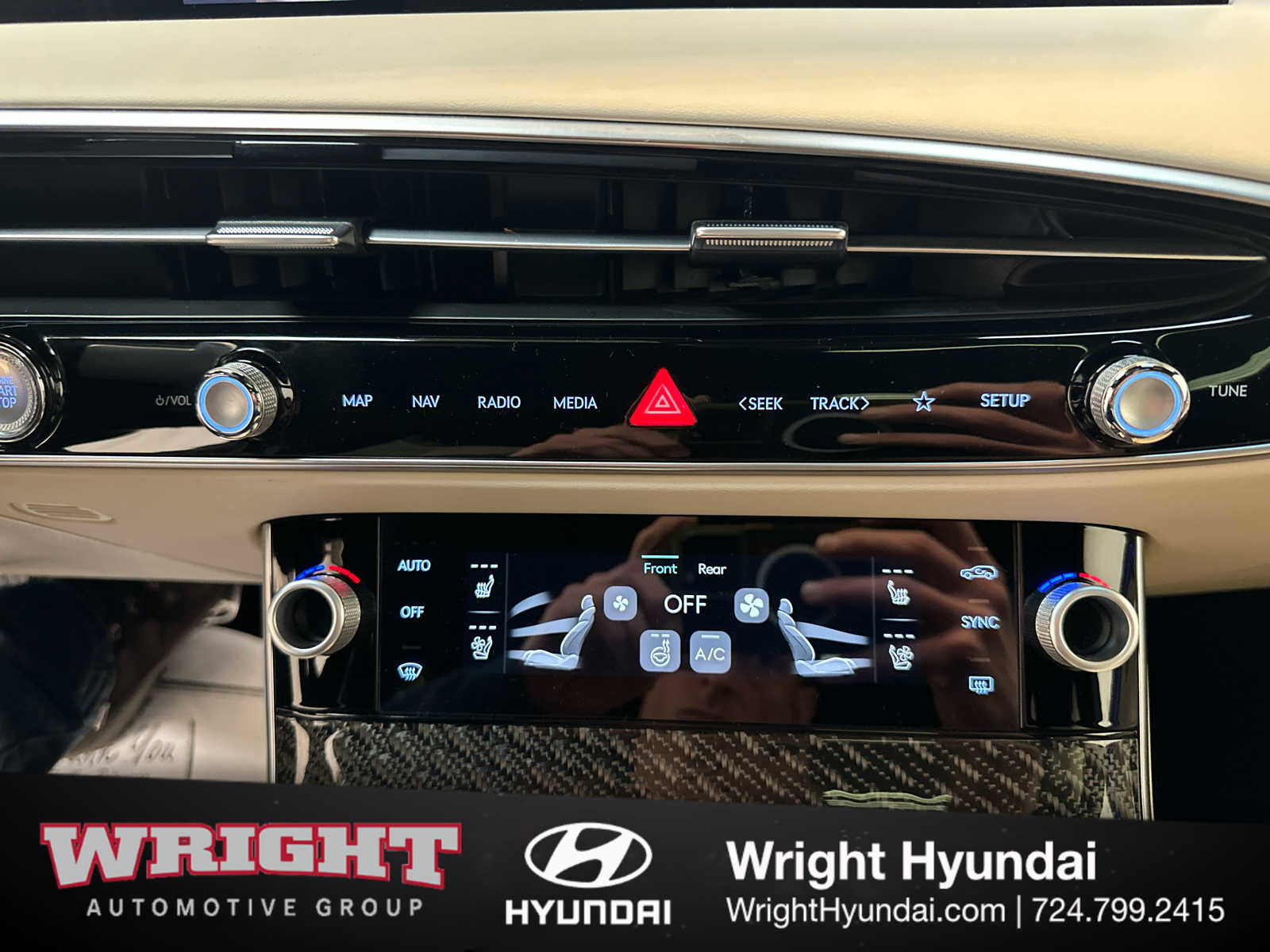 Certified 2026 Genesis GV70 3.5T Sport Prestige image 28