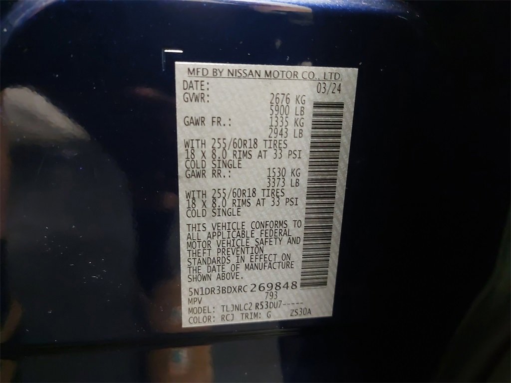 Used 2024 Nissan Pathfinder SV w/ SV Premium Package image 38