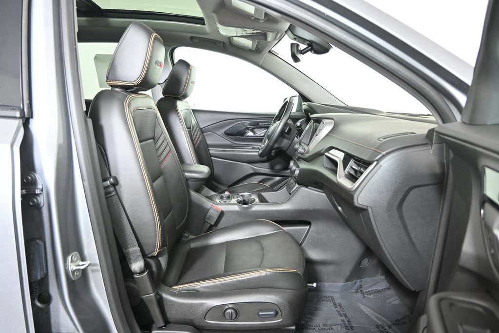 Used 2023 GMC Terrain AT4 w/ Tech Package AWD/4WD image 13